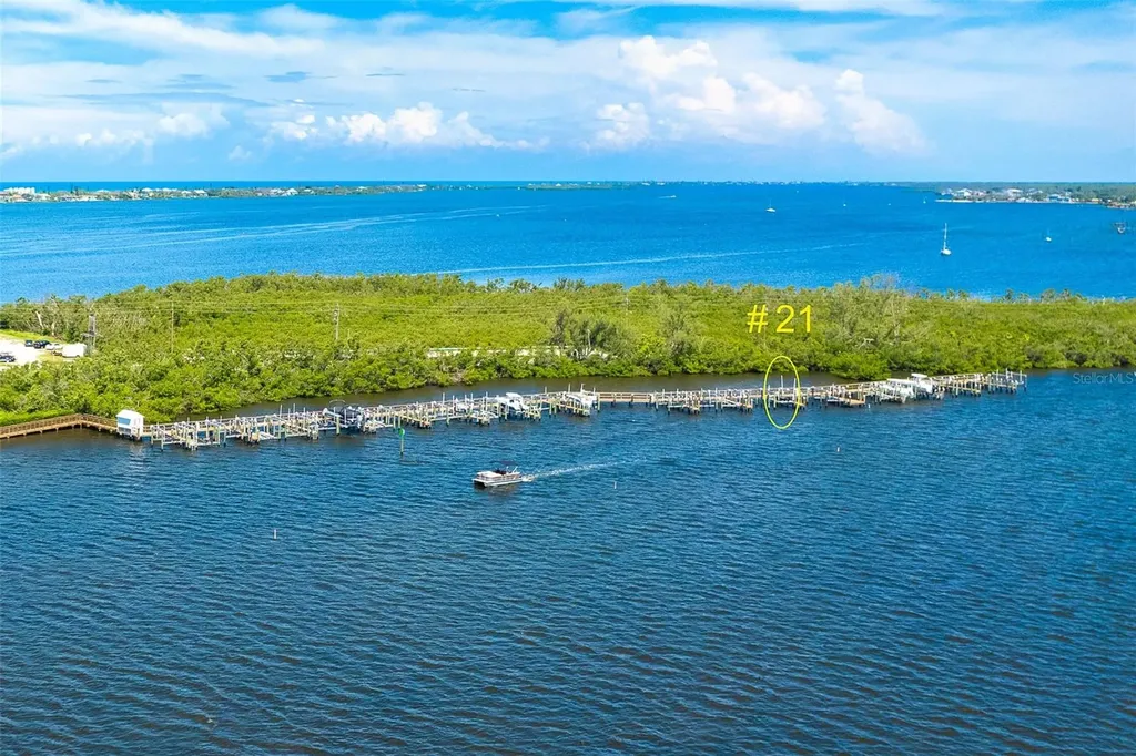 1375 Beach Road Englewood FL 34223