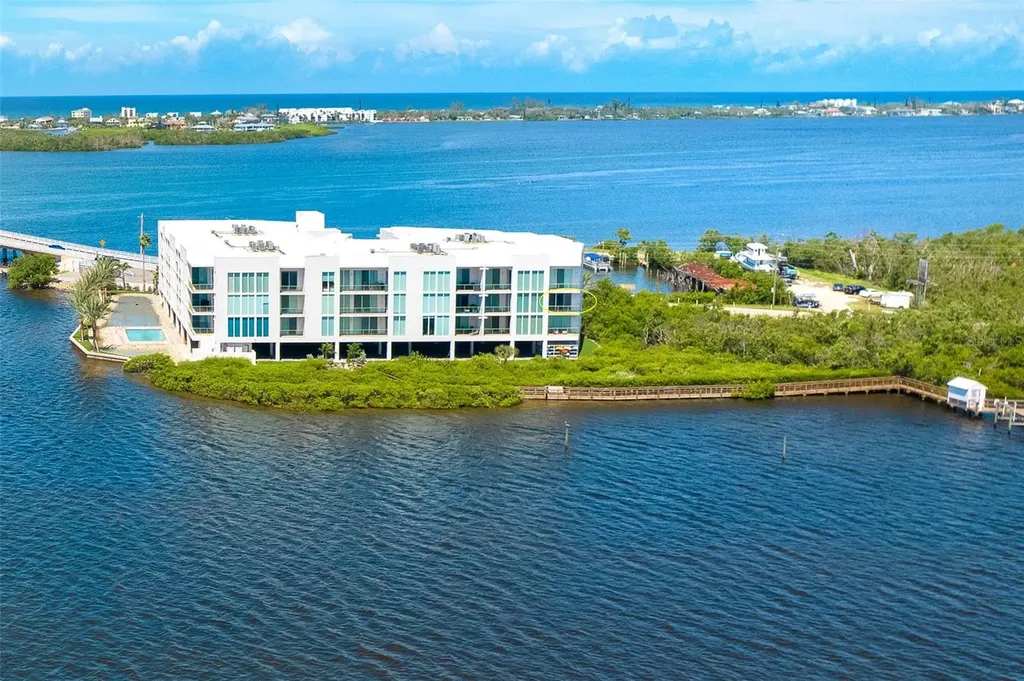 1375 Beach Road Englewood FL 34223