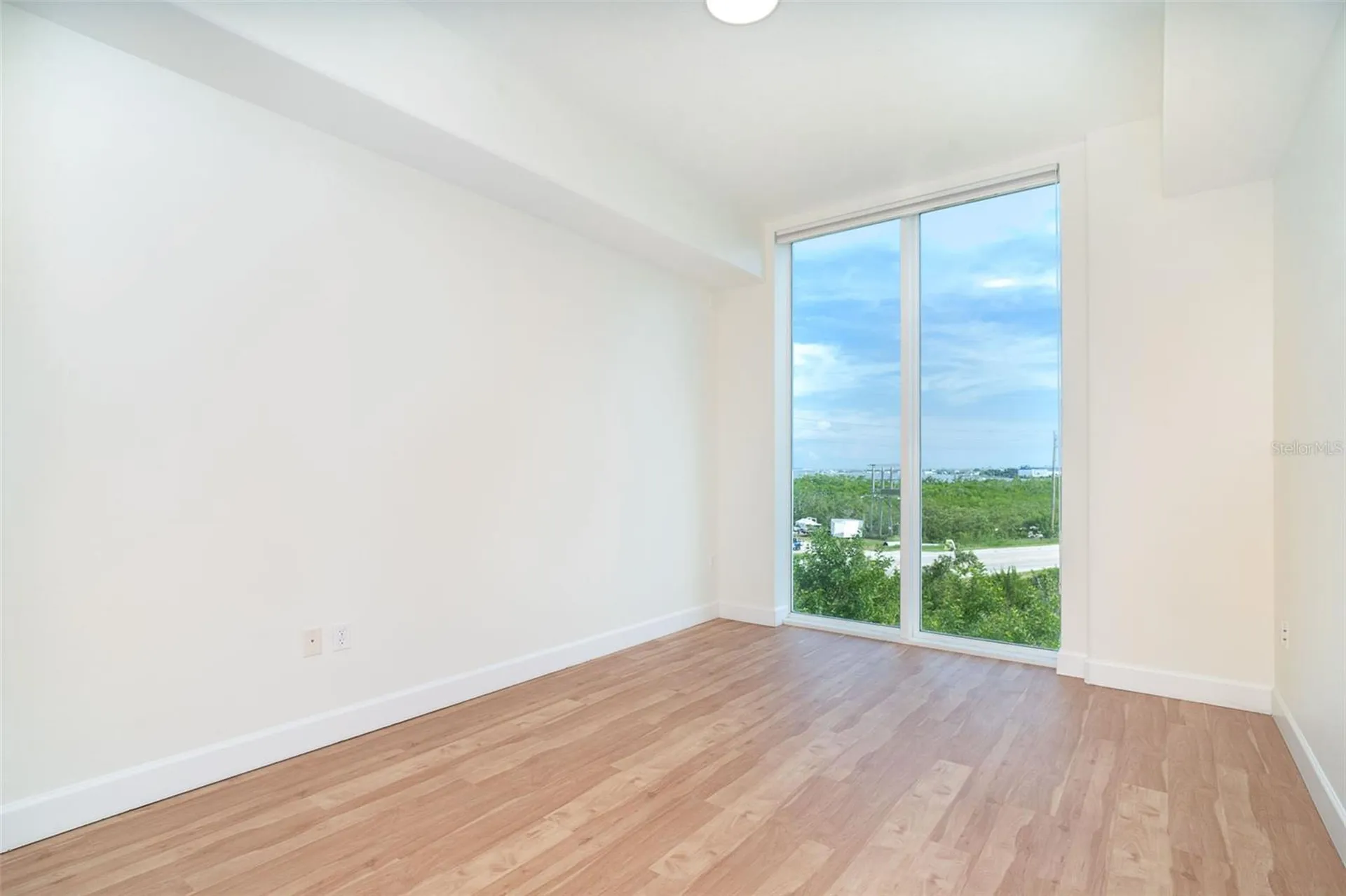 1375 Beach Road Englewood FL 34223