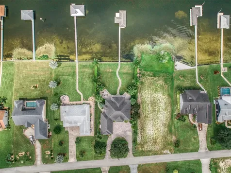 632 Sunset Pointe Drive Lake Placid FL 33852