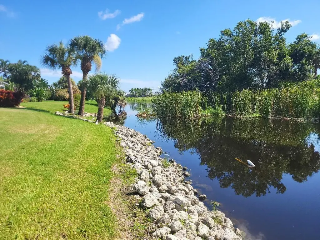 20 Pinehurst Place Rotonda West FL 33947