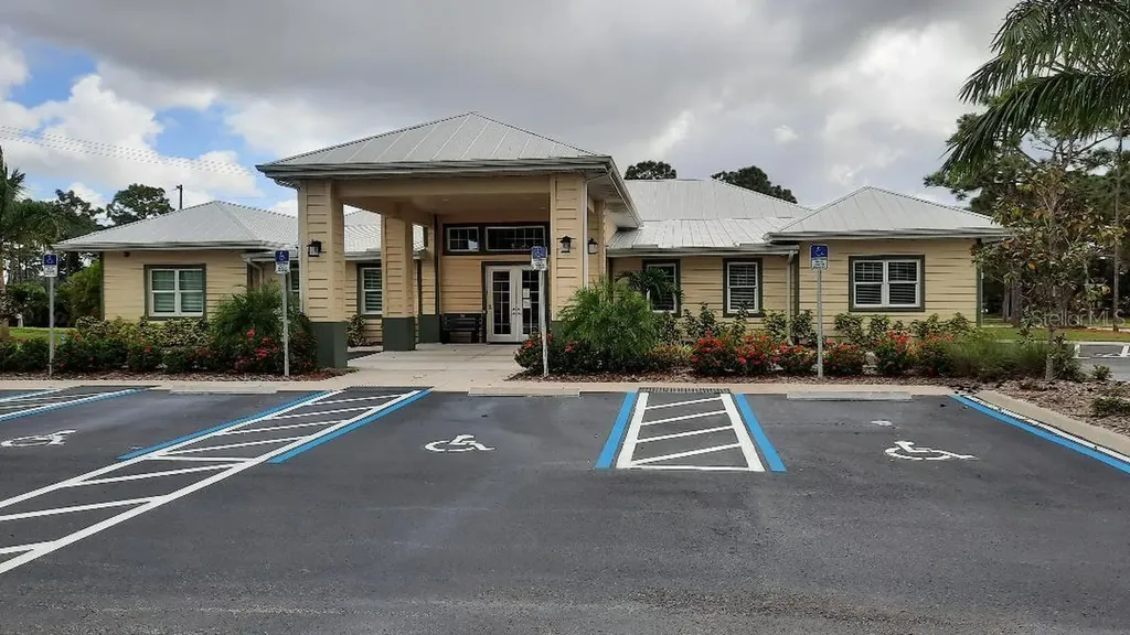 20 Pinehurst Place Rotonda West FL 33947