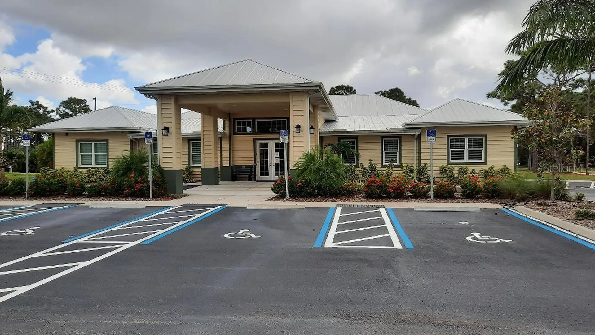 20 Pinehurst Place Rotonda West FL 33947