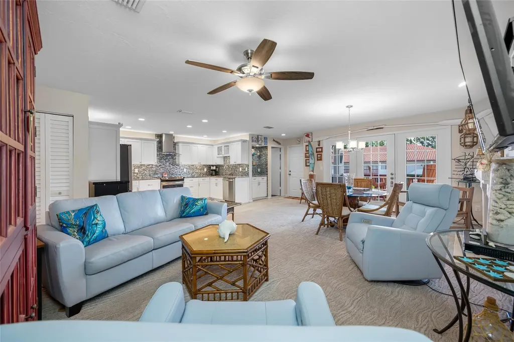 10600 Village Drive Seminole FL 33772