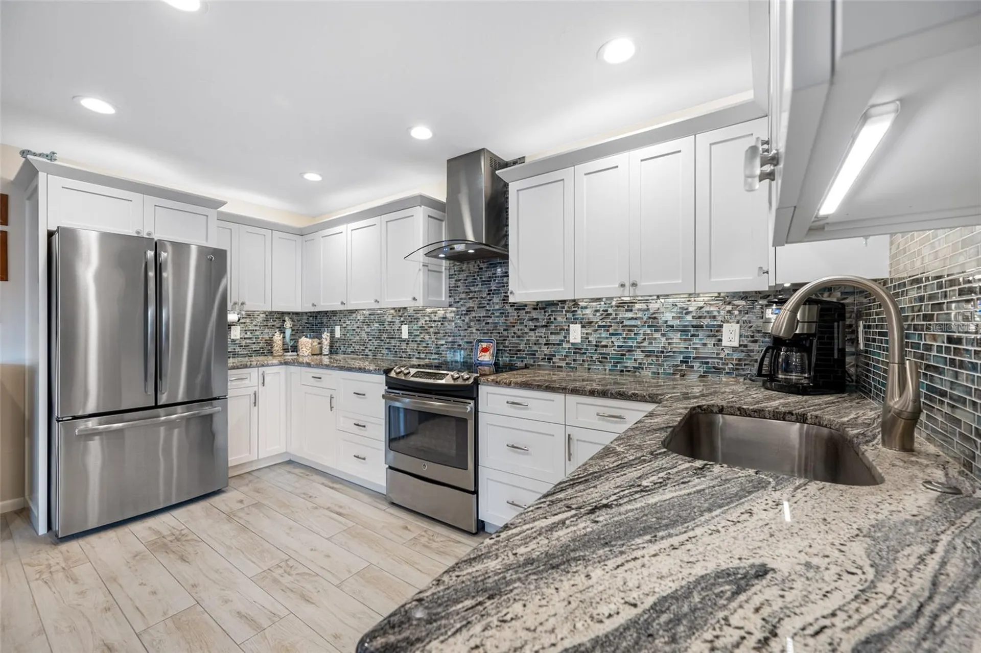 10600 Village Drive Seminole FL 33772