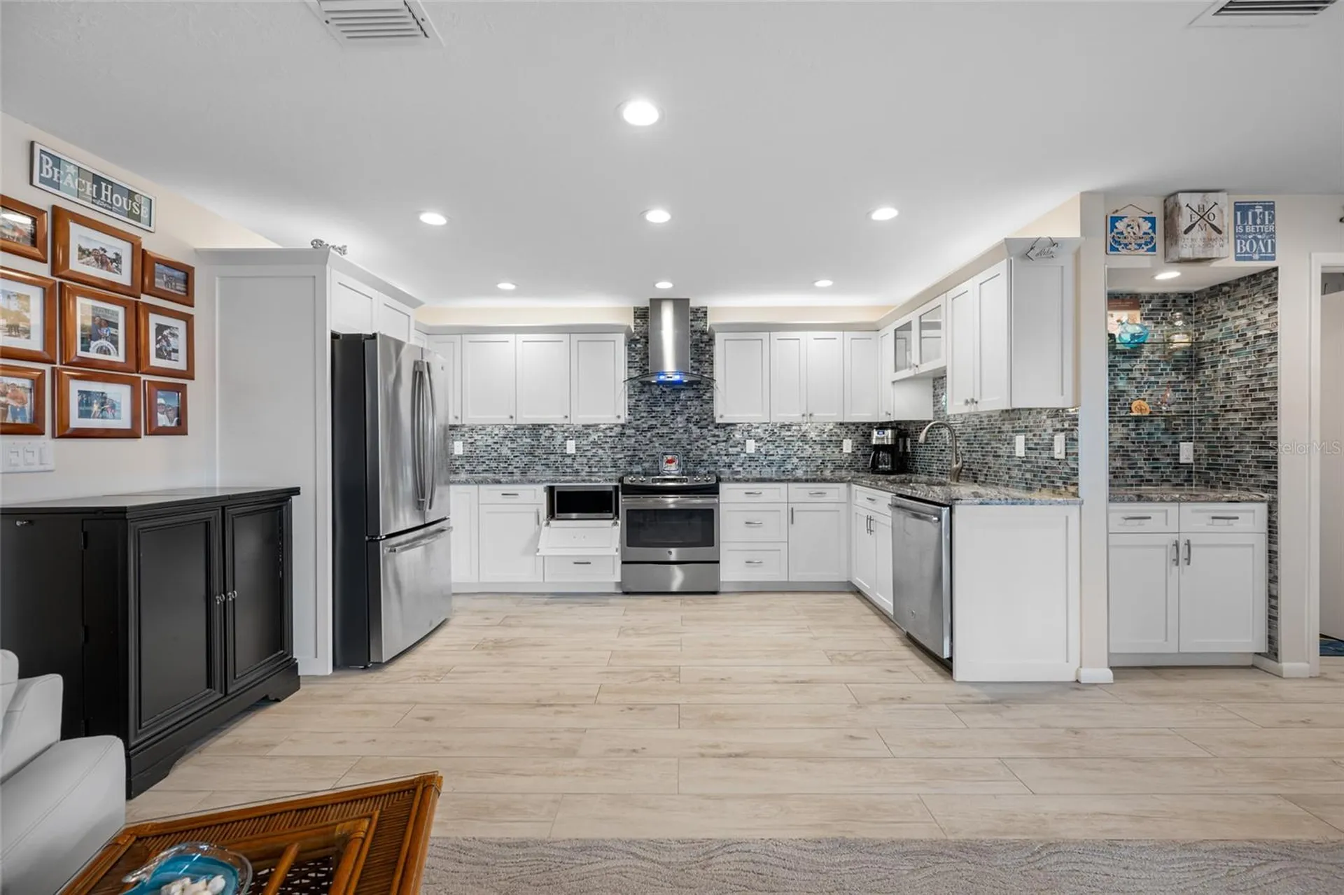 10600 Village Drive Seminole FL 33772