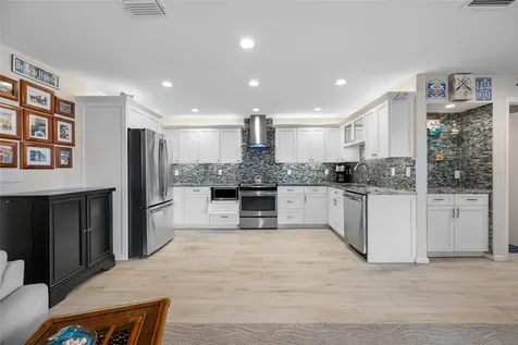 10600 Village Drive Seminole FL 33772