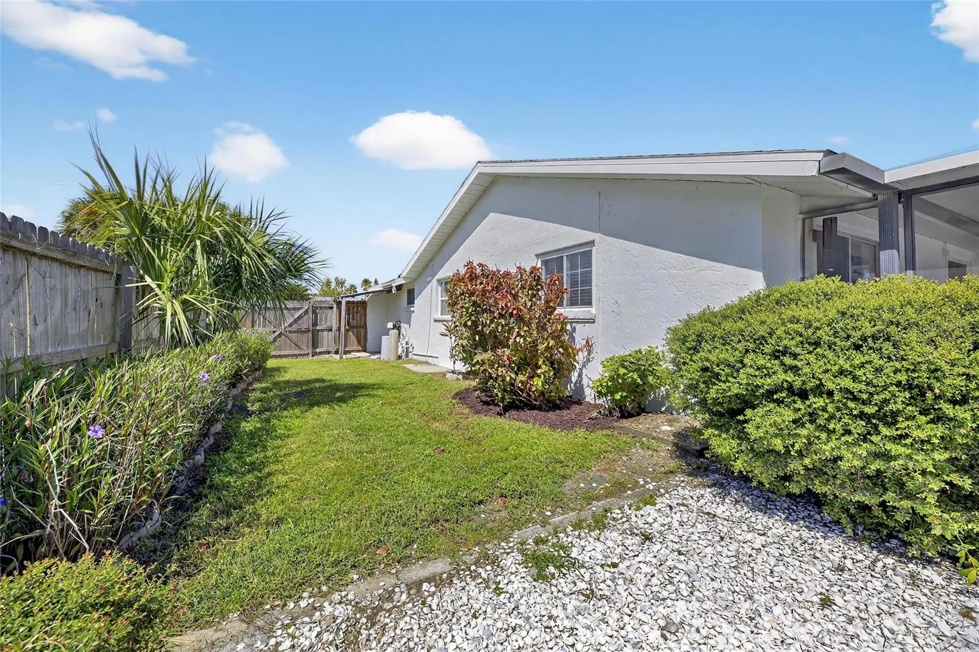 635 Jamaica Circle E Apollo Beach FL 33572