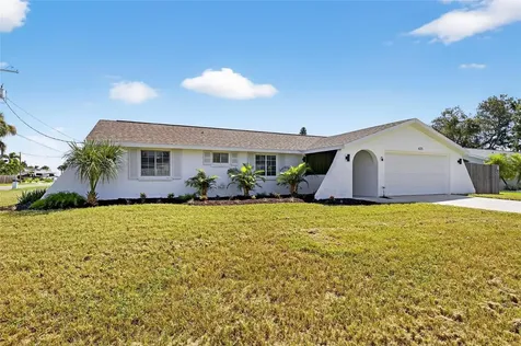 635 Jamaica Circle E Apollo Beach FL 33572