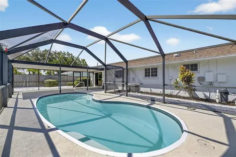 635 Jamaica Circle E Apollo Beach FL 33572