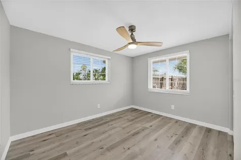 635 Jamaica Circle E Apollo Beach FL 33572