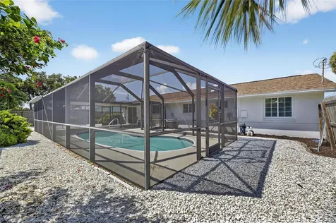 635 Jamaica Circle E Apollo Beach FL 33572