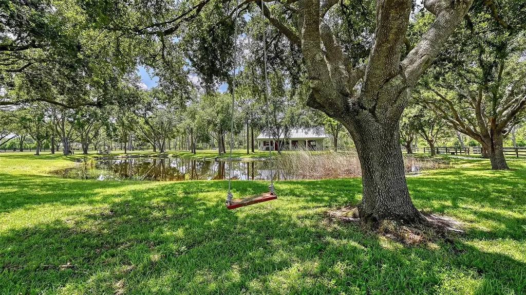 6910 211th Street E Bradenton FL 34211