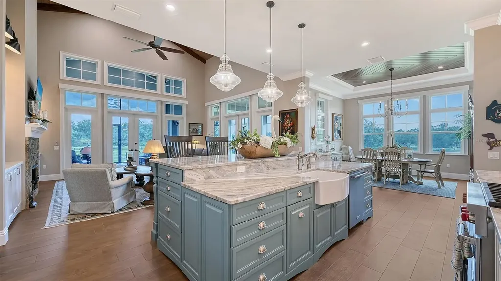 6910 211th Street E Bradenton FL 34211