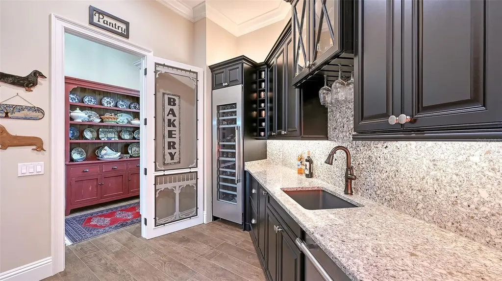 6910 211th Street E Bradenton FL 34211