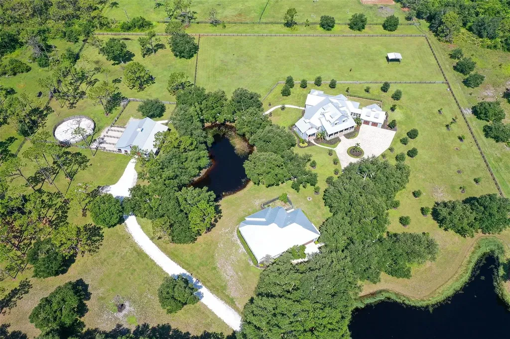 6910 211th Street E Bradenton FL 34211