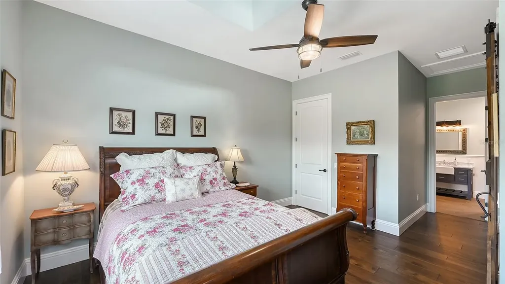 6910 211th Street E Bradenton FL 34211