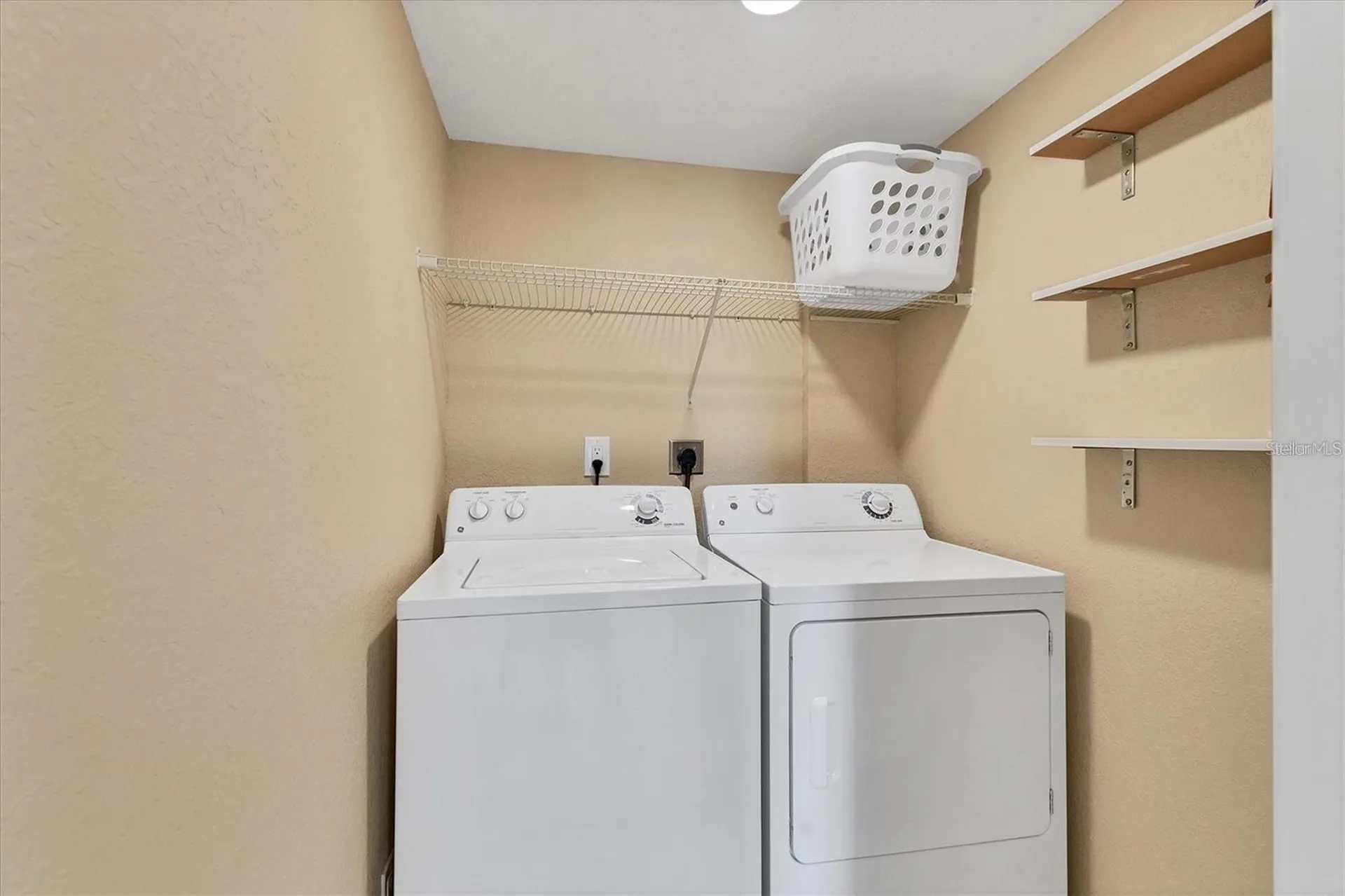 8776 Midnight Pass Road Sarasota FL 34242