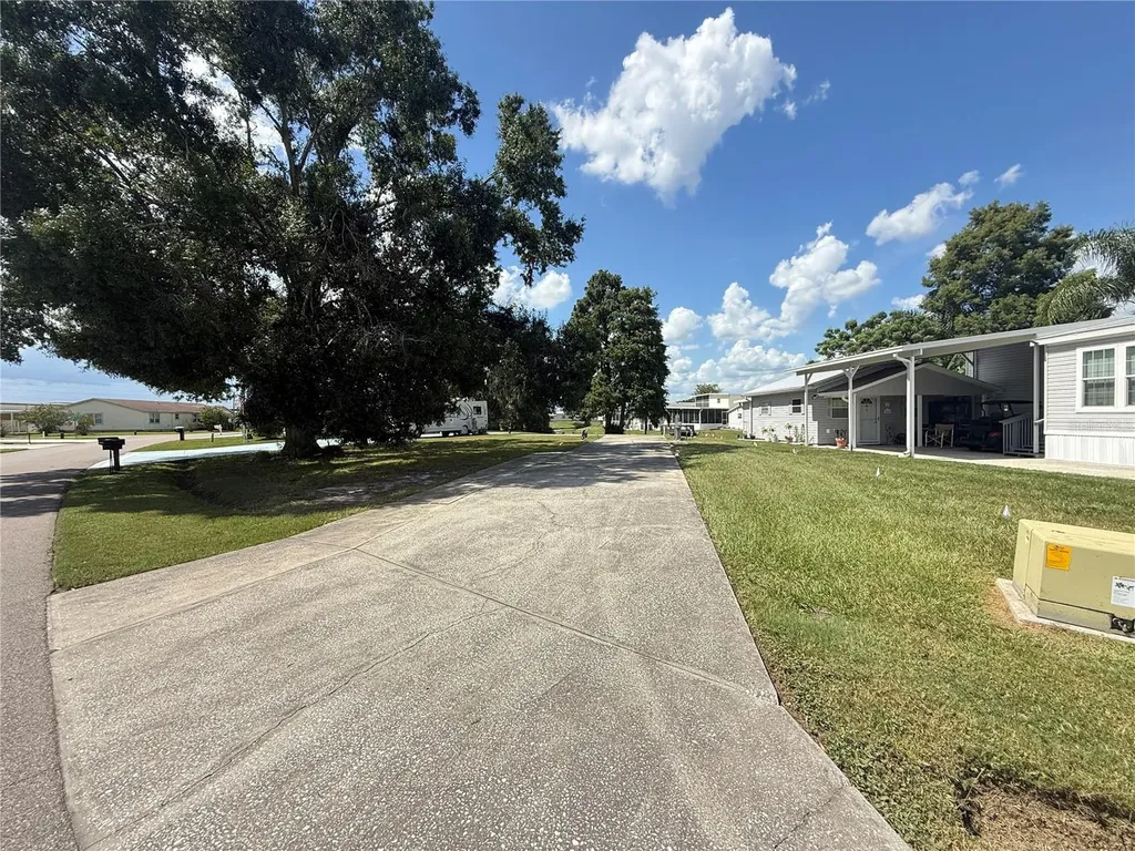 5058 Shore Line Drive Polk City FL 33868
