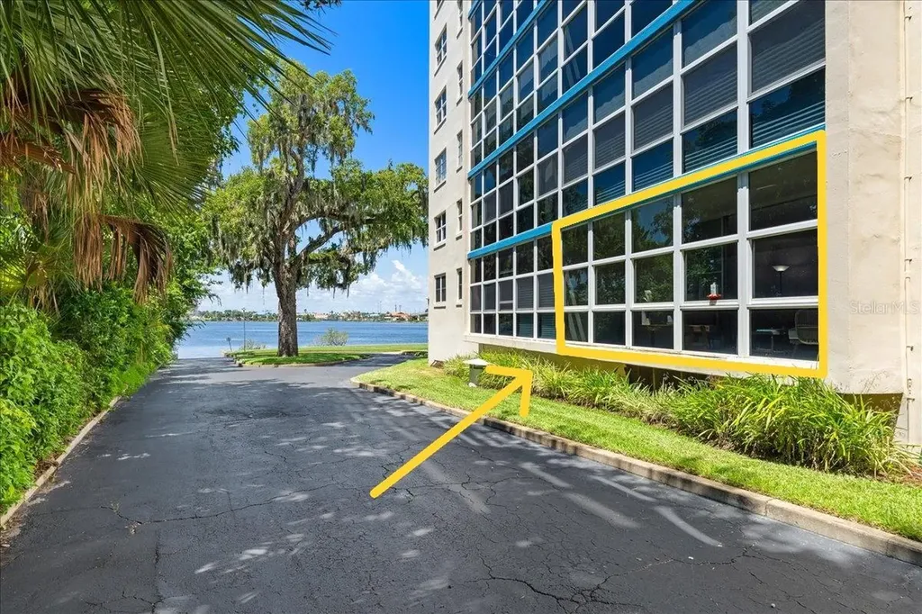 1224 S Peninsula Drive Daytona Beach FL 32118