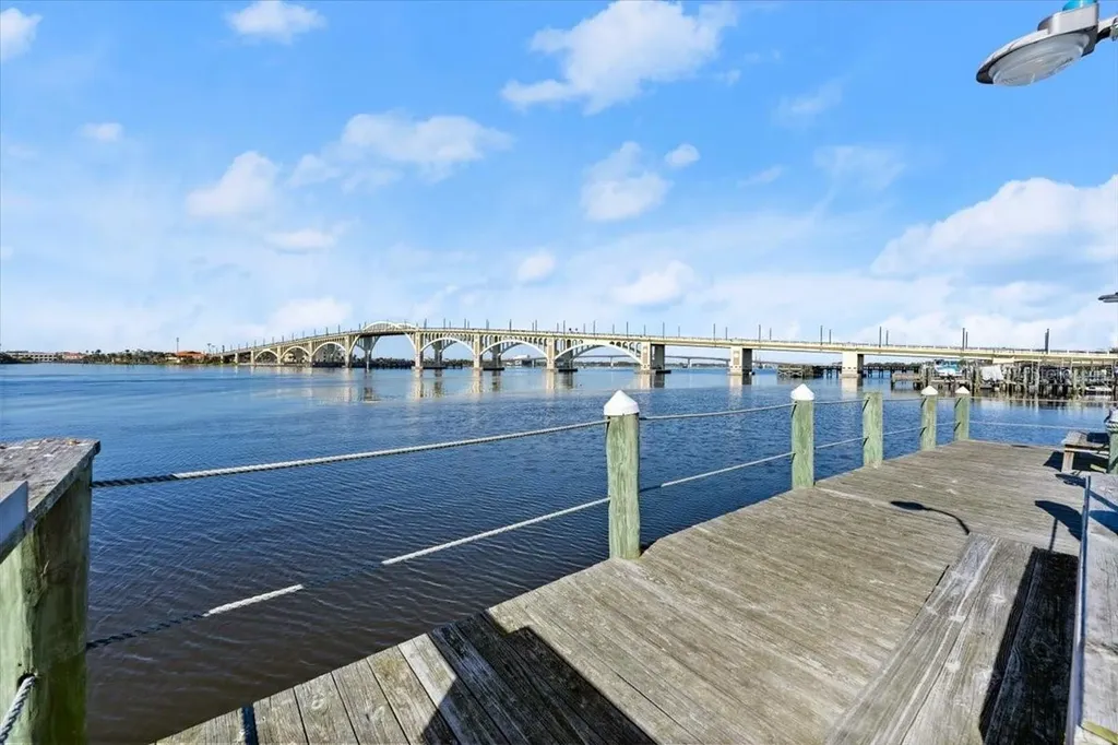 1224 S Peninsula Drive Daytona Beach FL 32118