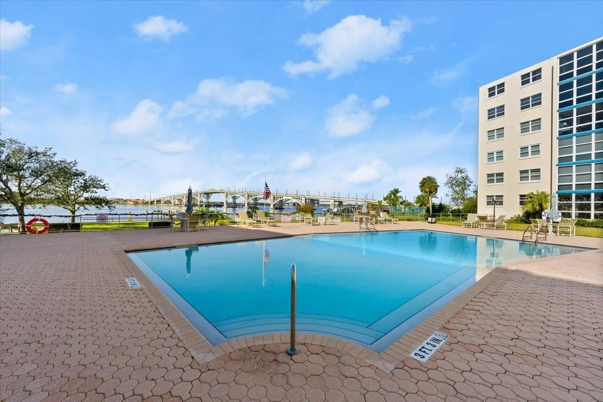1224 S Peninsula Drive Daytona Beach FL 32118