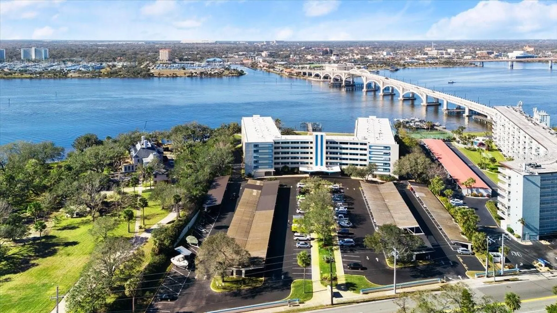 1224 S Peninsula Drive Daytona Beach FL 32118