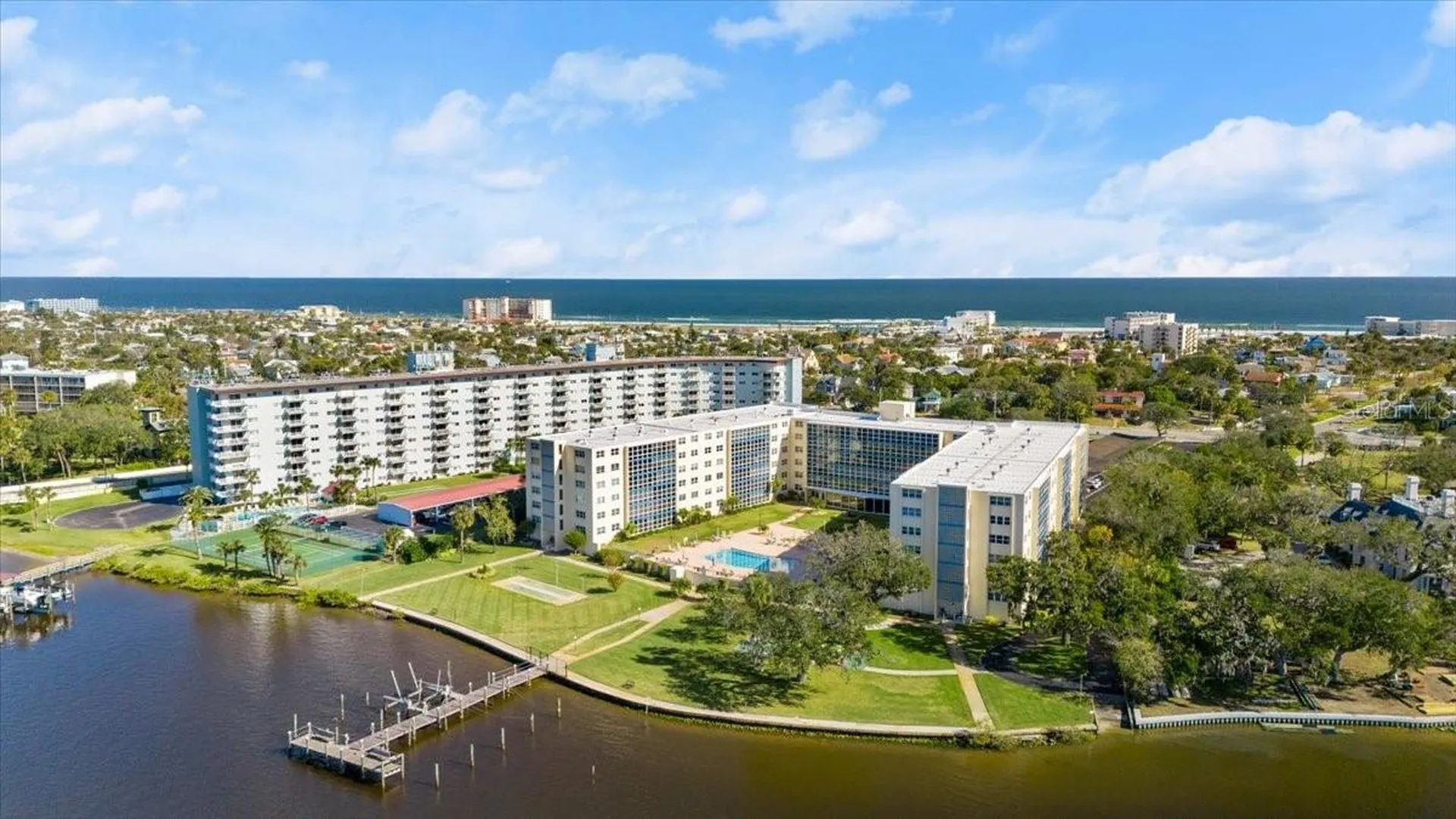 1224 S Peninsula Drive Daytona Beach FL 32118