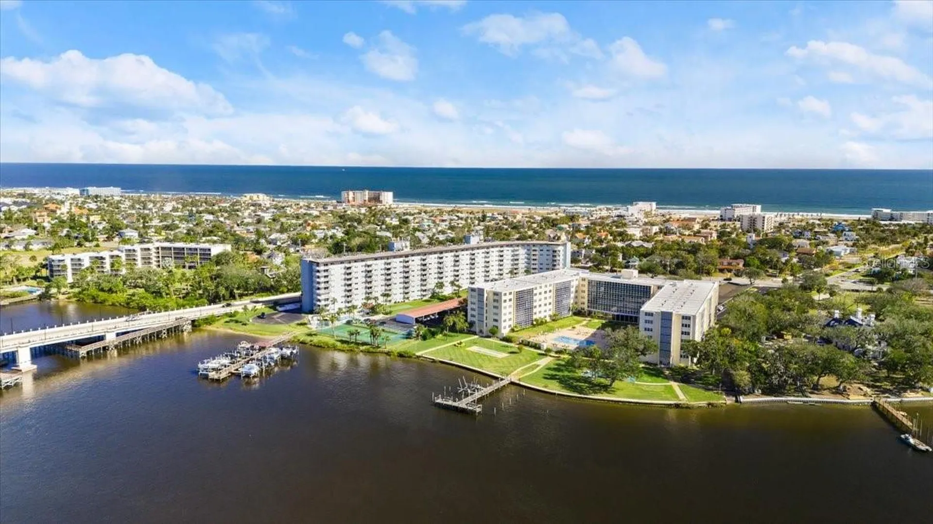 1224 S Peninsula Drive Daytona Beach FL 32118