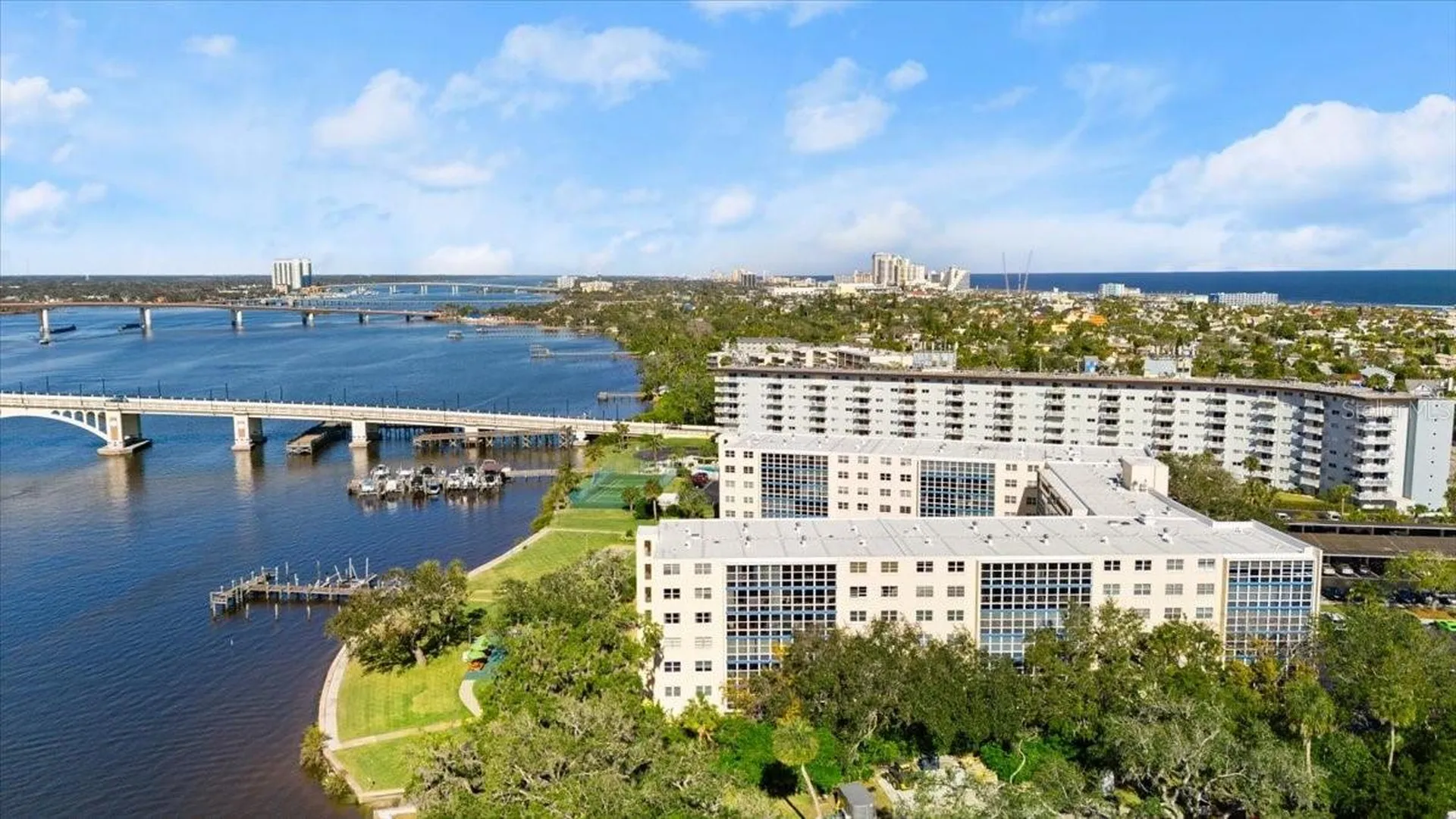 1224 S Peninsula Drive Daytona Beach FL 32118