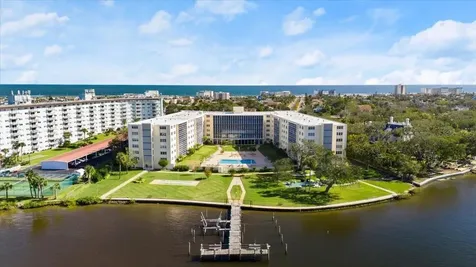 1224 S Peninsula Drive Daytona Beach FL 32118