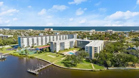 1224 S Peninsula Drive Daytona Beach FL 32118