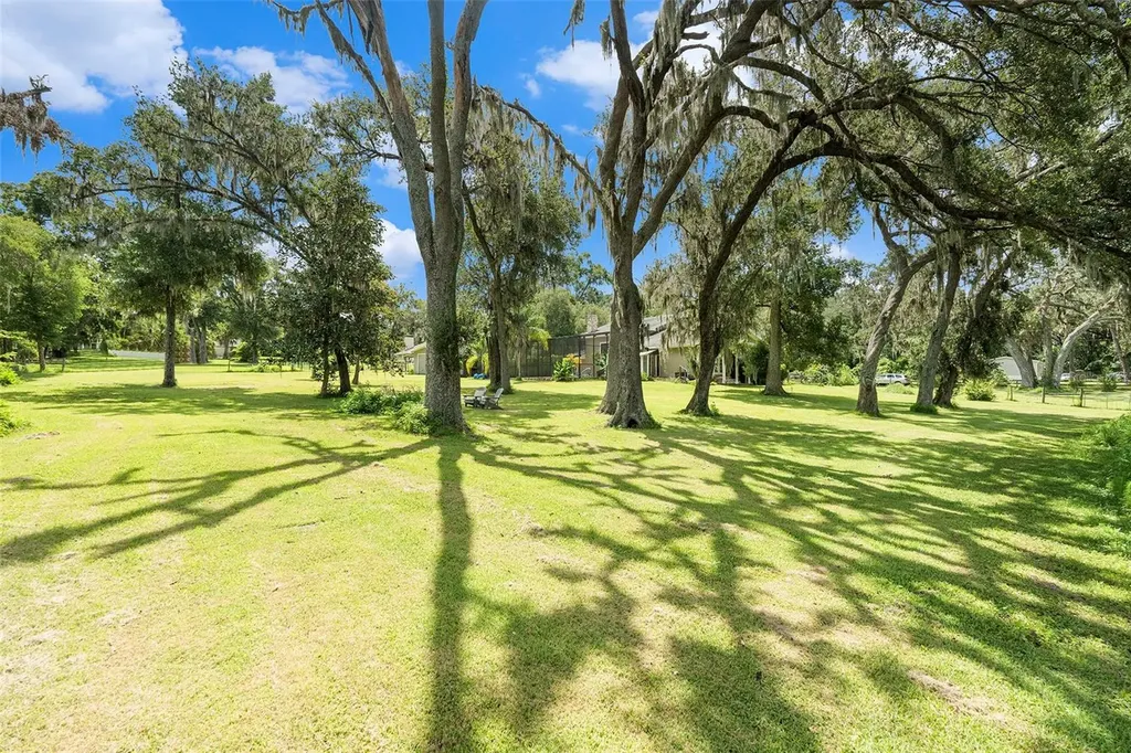 39127 Pretty Pond Road Zephyrhills FL 33540