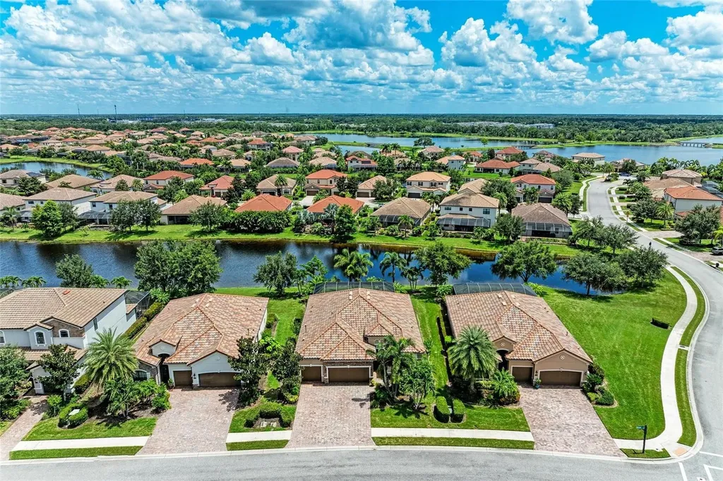 13004 Belknap Place Lakewood Ranch FL 34211