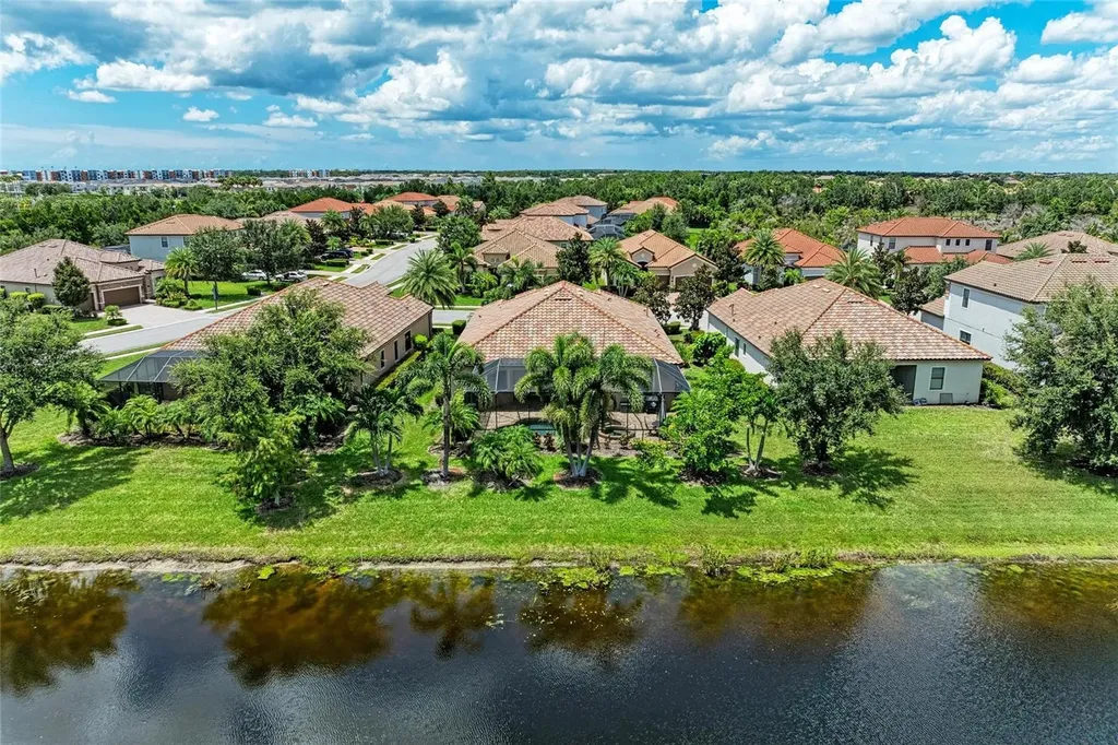 13004 Belknap Place Lakewood Ranch FL 34211