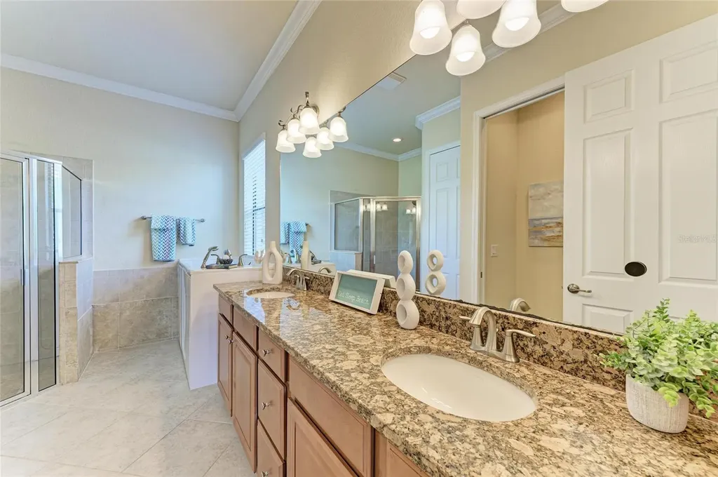 13004 Belknap Place Lakewood Ranch FL 34211