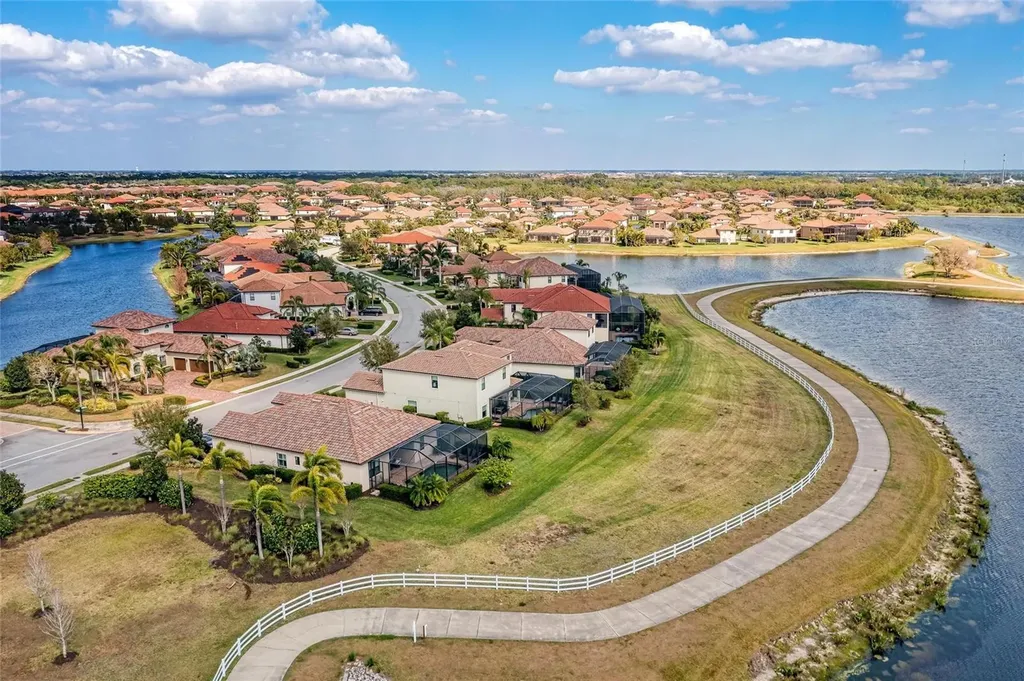13004 Belknap Place Lakewood Ranch FL 34211