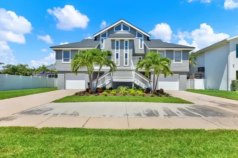 5922 Bayview Circle S Gulfport FL 33707