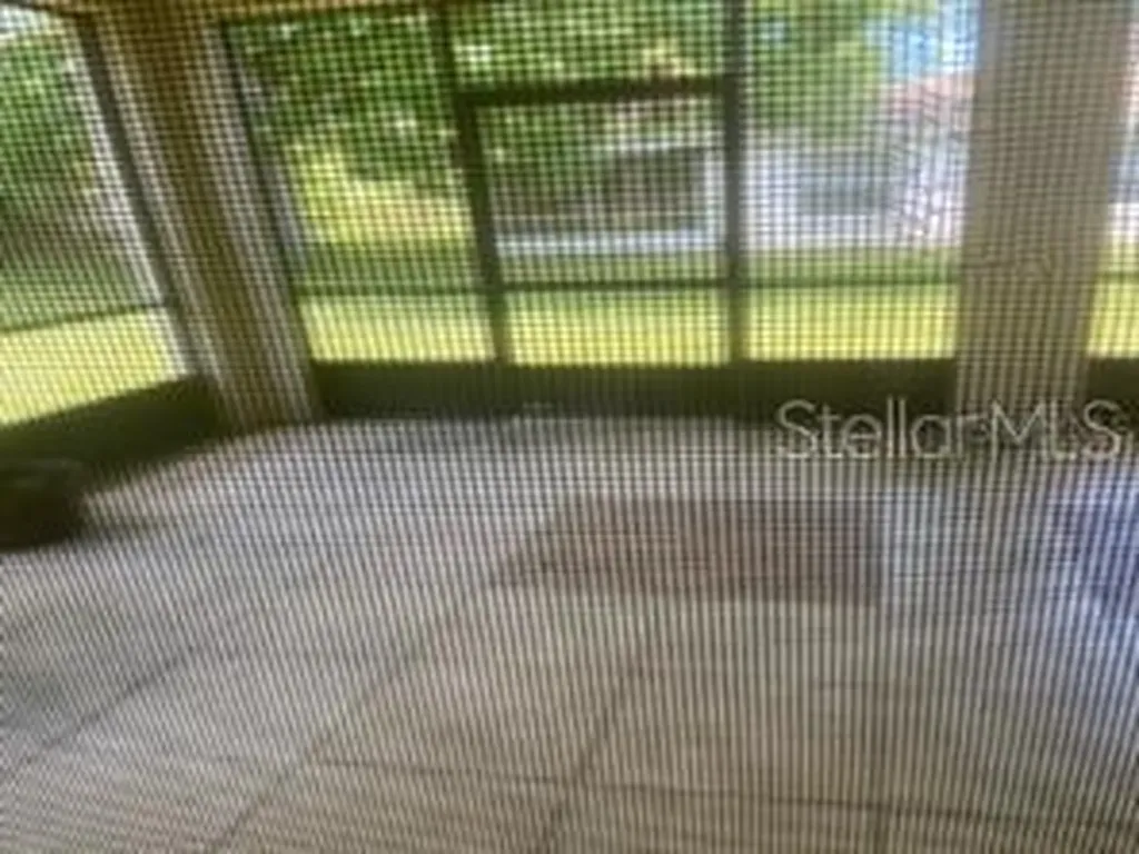 44 Pinetree Drive Palm Coast FL 32164