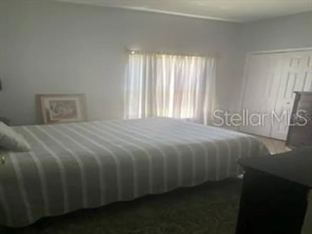 44 Pinetree Drive Palm Coast FL 32164