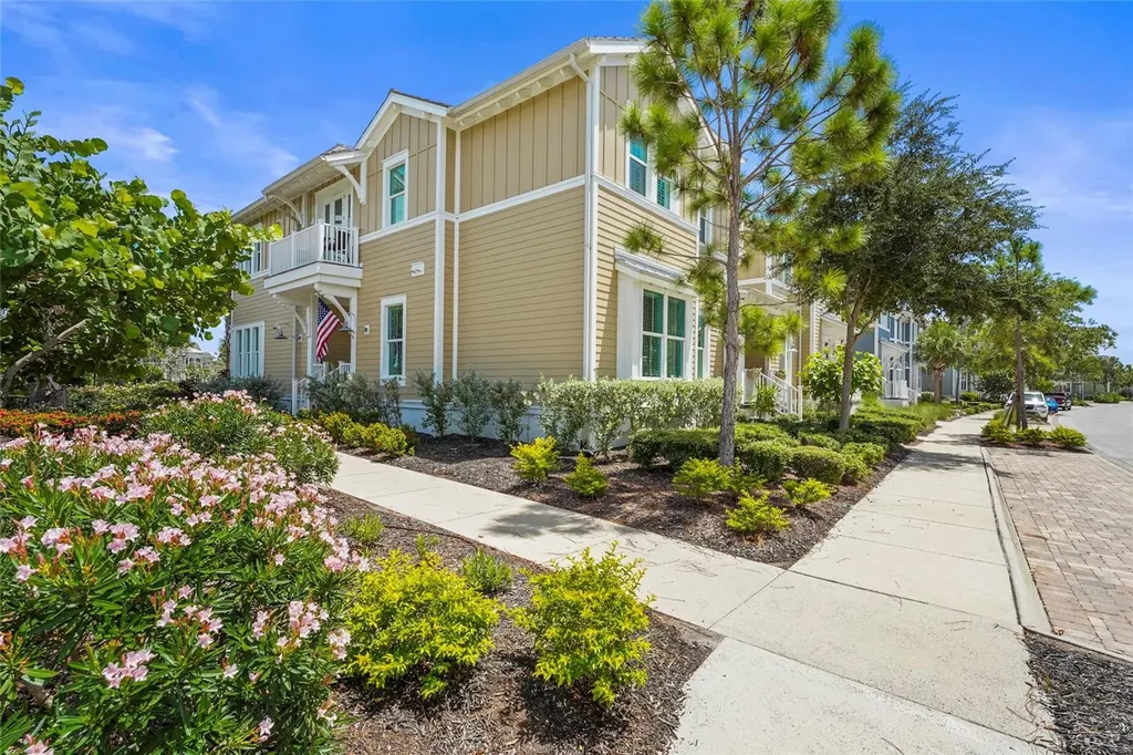 303 Compass Point Drive Bradenton FL 34209