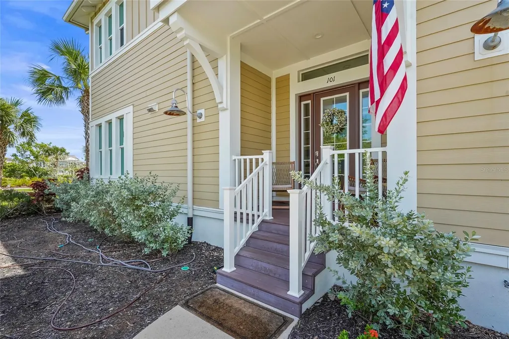 303 Compass Point Drive Bradenton FL 34209