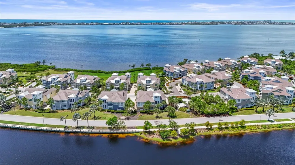 303 Compass Point Drive Bradenton FL 34209