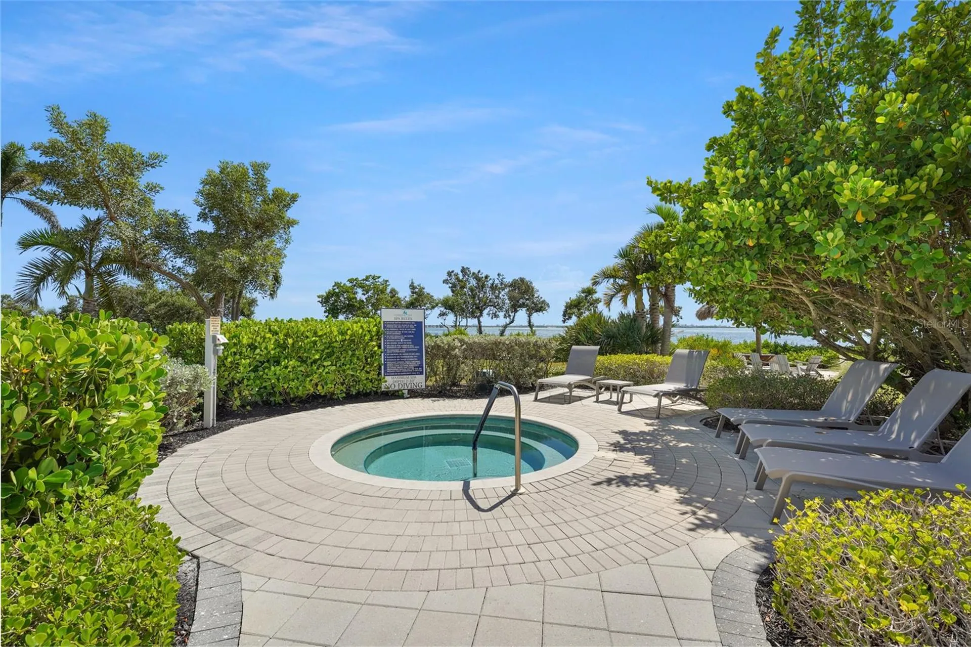 303 Compass Point Drive Bradenton FL 34209