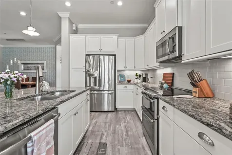 303 Compass Point Drive Bradenton FL 34209