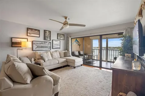 442 Bouchelle Drive New Smyrna Beach FL 32169