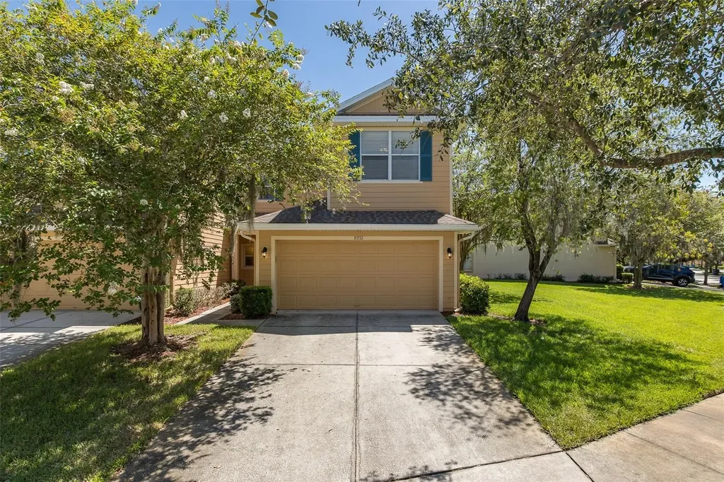 8932 Iron Oak Avenue Tampa FL 33647