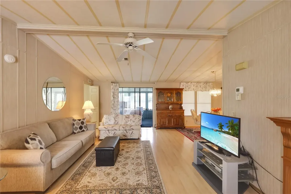 2100 Kings Highway Port Charlotte FL 33980