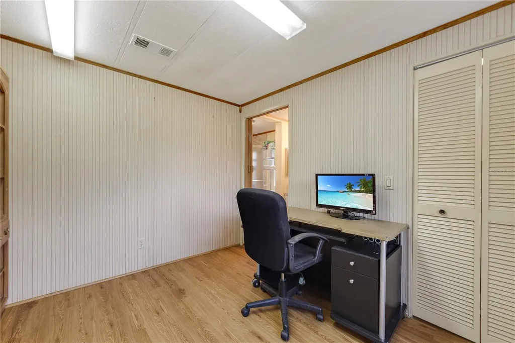 2100 Kings Highway Port Charlotte FL 33980