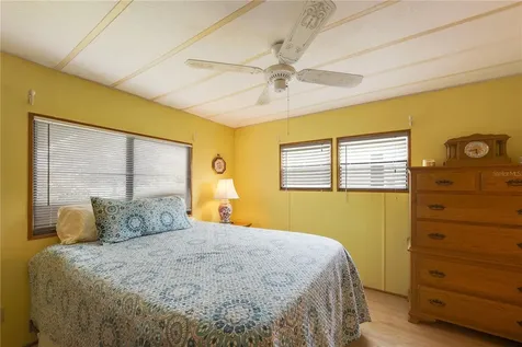 2100 Kings Highway Port Charlotte FL 33980